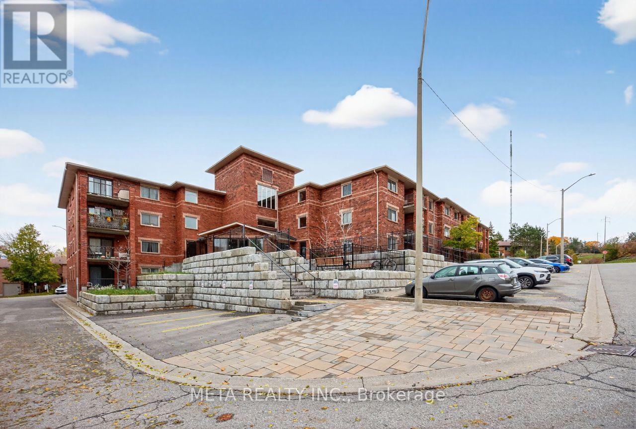 211 - 1 Quail Crescent, Barrie (Ardagh), Ontario  L4N 6W9 - Photo 2 - S13147220