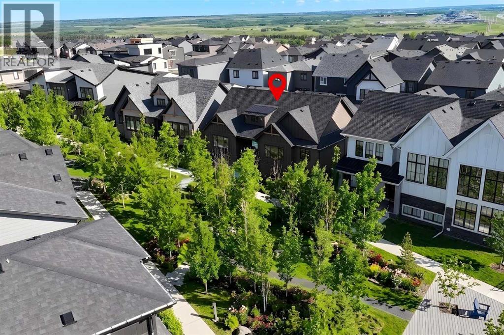 90 Treeline Gardens SW, Calgary, Alberta