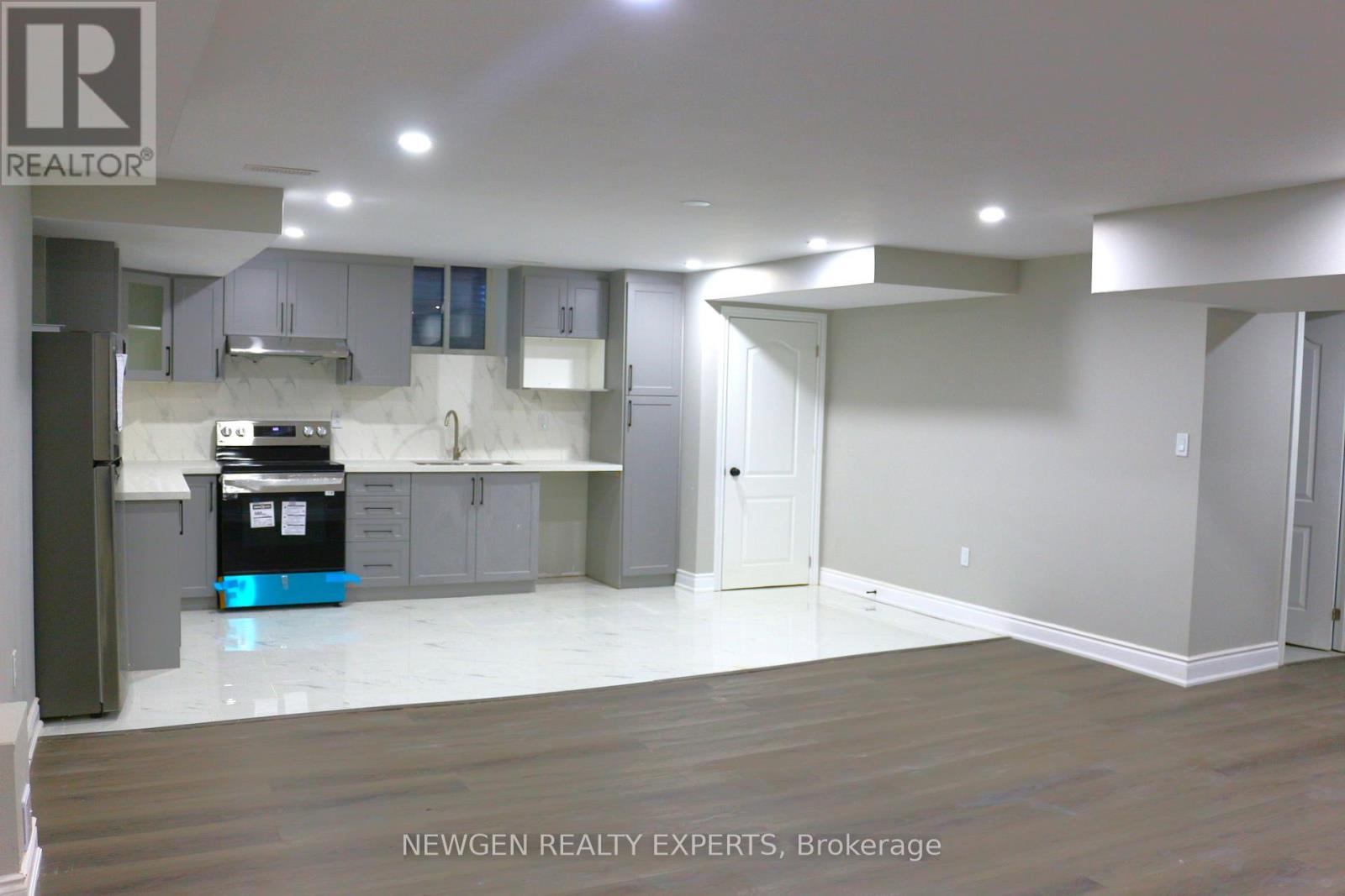100 Rising Hill (Bsmnt) Ridge, Brampton, Ontario L6Y 6B2 - Photo 4 - W13147232