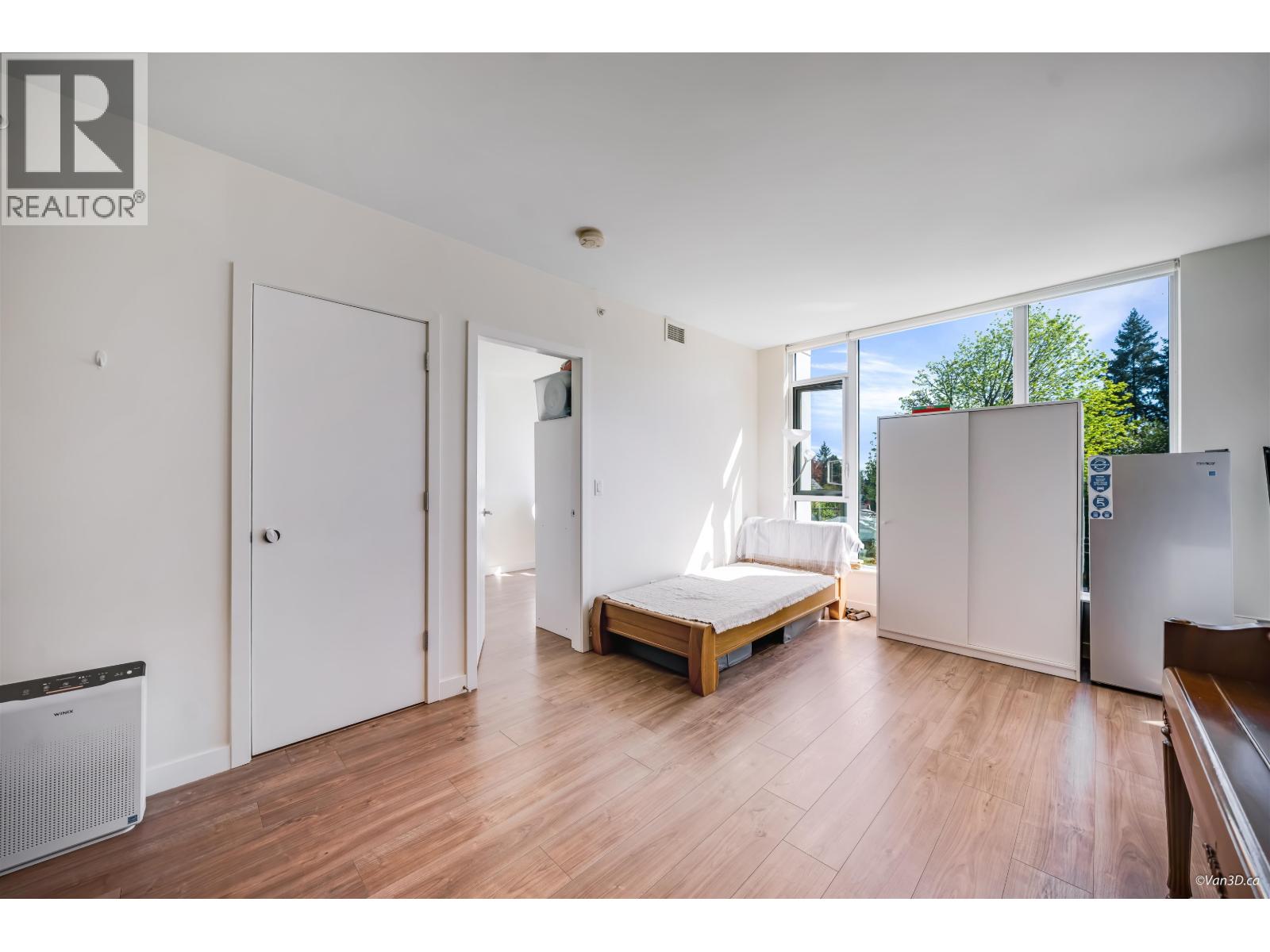 205 585 Austin Avenue, Coquitlam, British Columbia  V3K 0G6 - Photo 3 - R3125349