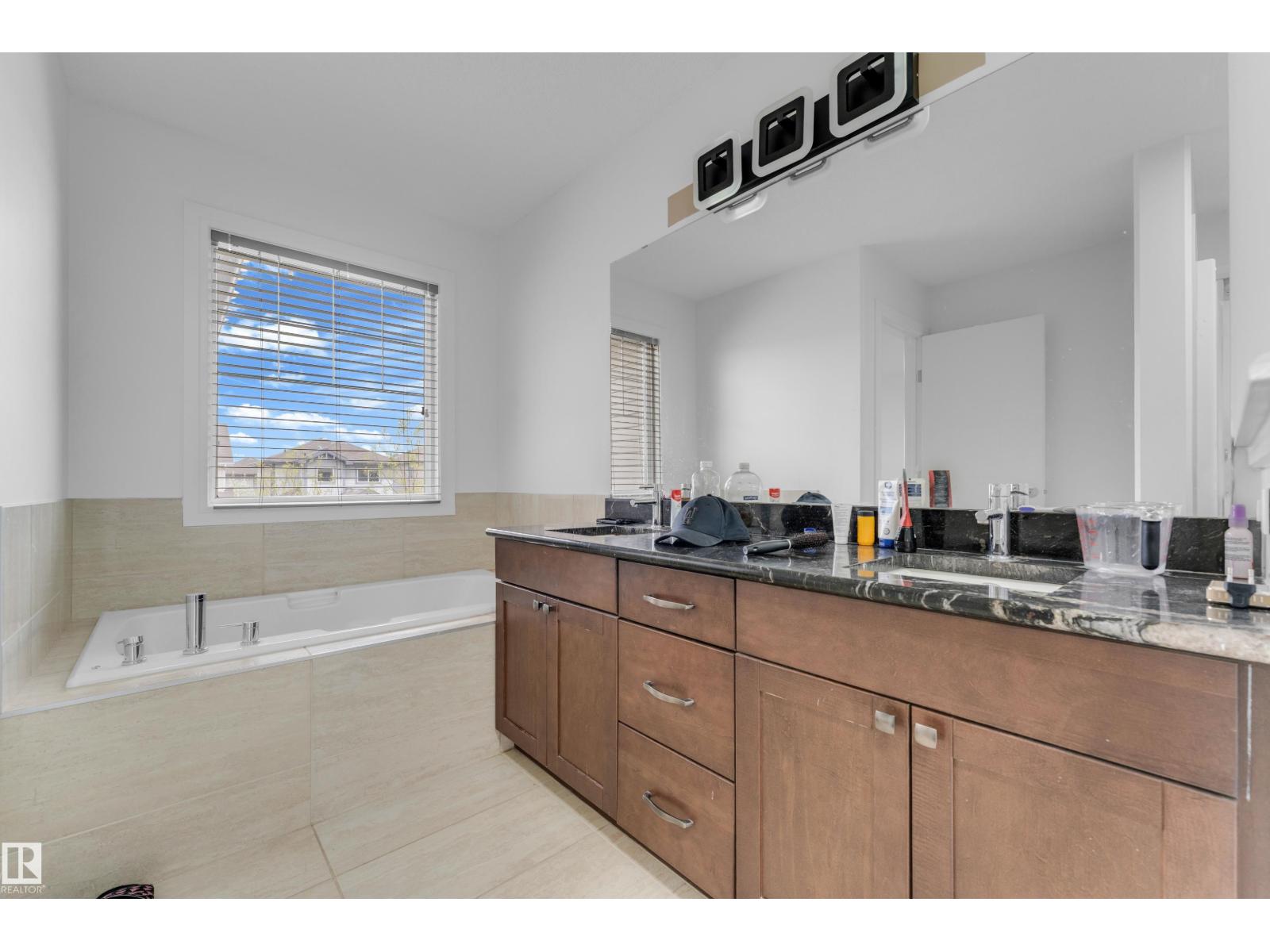 3219 16 Av Nw, Edmonton, Alberta  T6T 0T8 - Photo 37 - E4488681