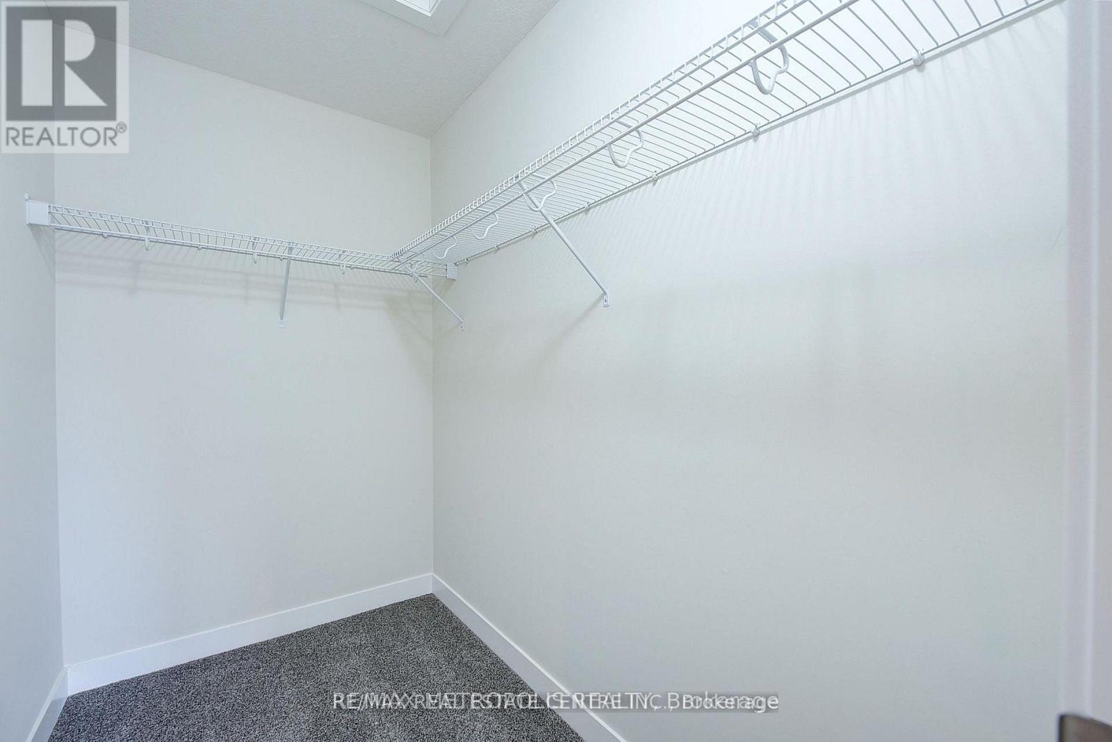 996 West Village Square, London North, Ontario N6H 0J7 - Photo 18 - X13147228