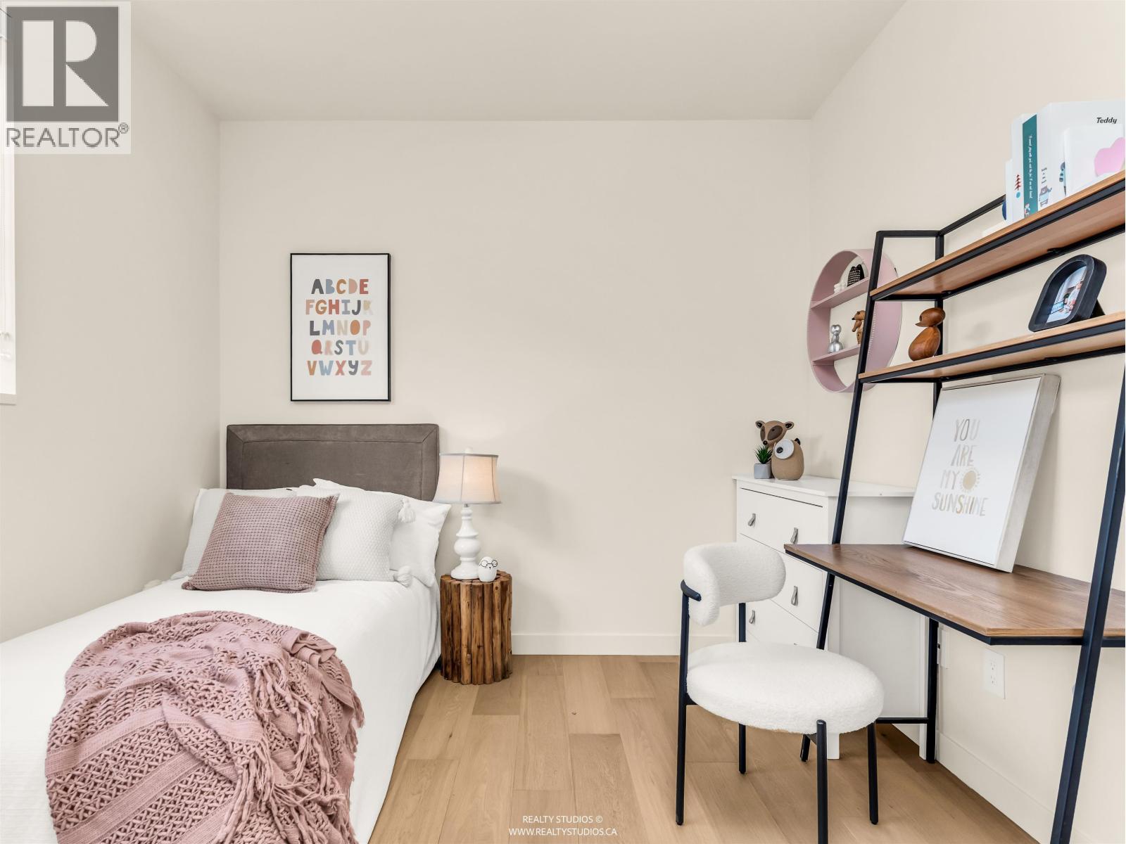 2 2043 W 45th Avenue, Vancouver, British Columbia  V6M 2H8 - Photo 29 - R3125471