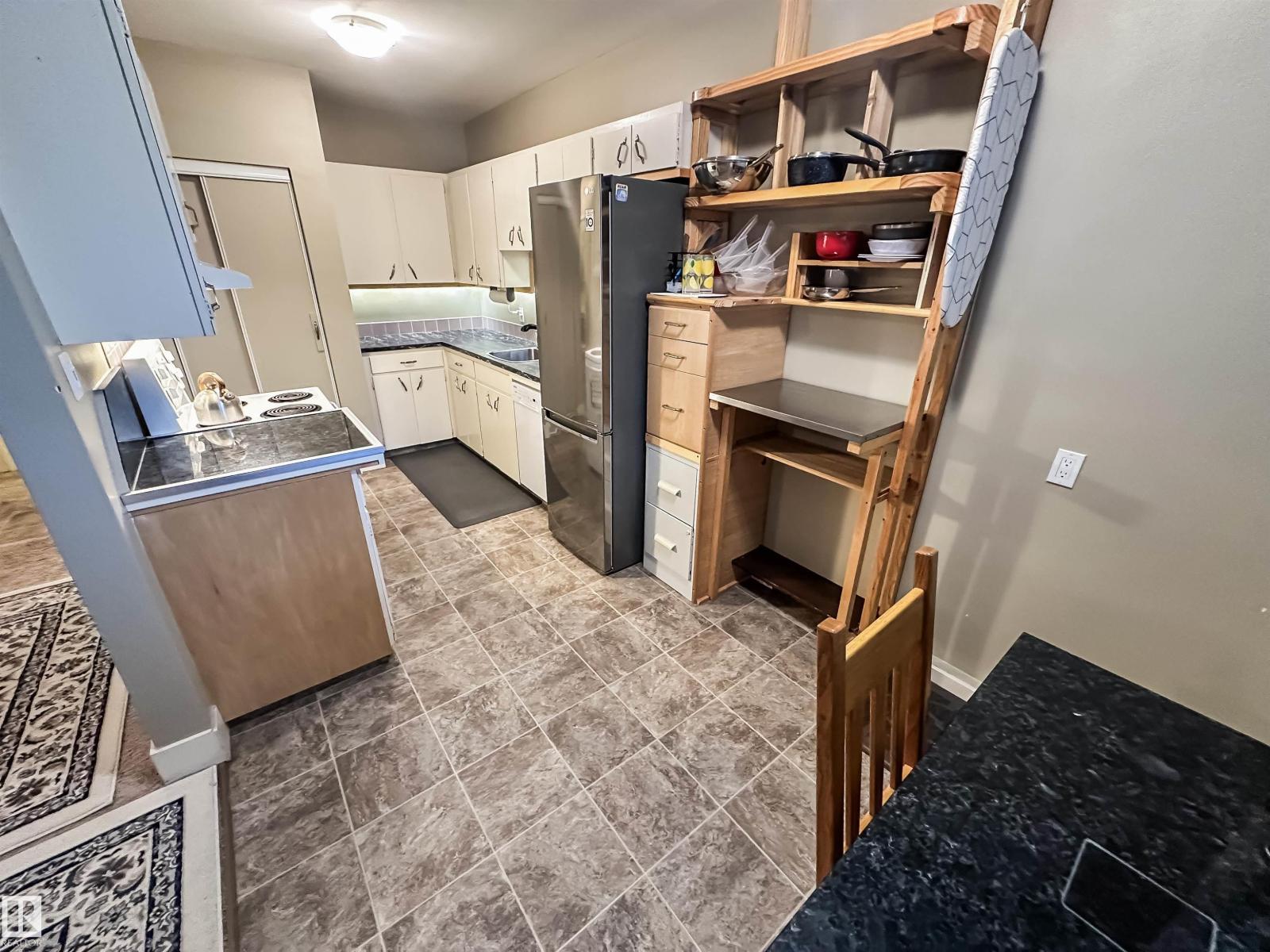 #3 8406 104 St Nw, Edmonton, Alberta  T6E 4G2 - Photo 12 - E4488685