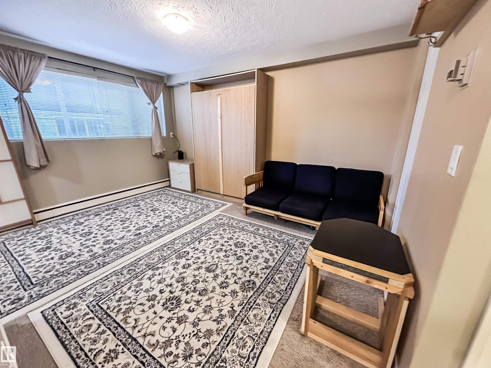 #3 8406 104 St Nw, Edmonton, Alberta  T6E 4G2 - Photo 4 - E4488685