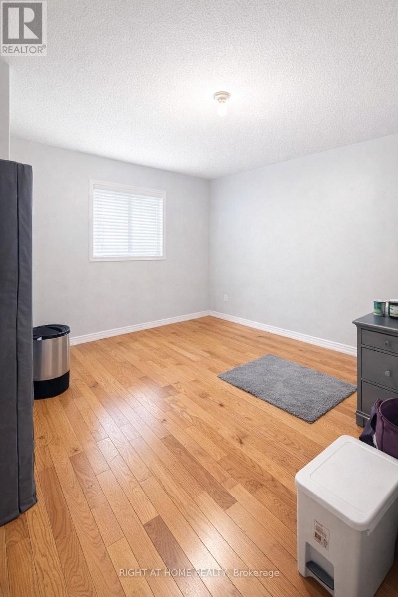 4721 Colombo Cres Crescent, Mississauga, Ontario  L5M 7R3 - Photo 9 - W13147240