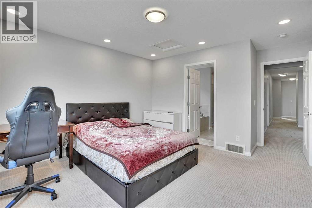 148 Savanna Close NE, Calgary, Alberta  T3J 0X8 - Photo 12 - A2312704