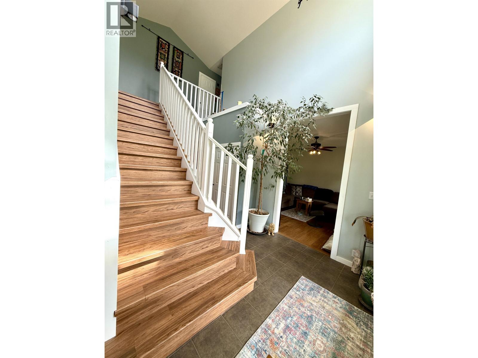 5235 E Red Rock Road, Prince George, British Columbia  V2N 5Z9 - Photo 3 - R3097412