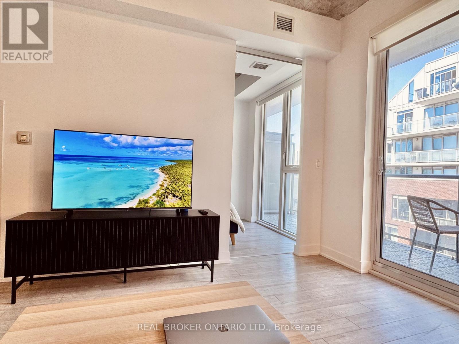 717 - 15 Baseball Place, Toronto, Ontario  M4M 0E6 - Photo 5 - E13147274