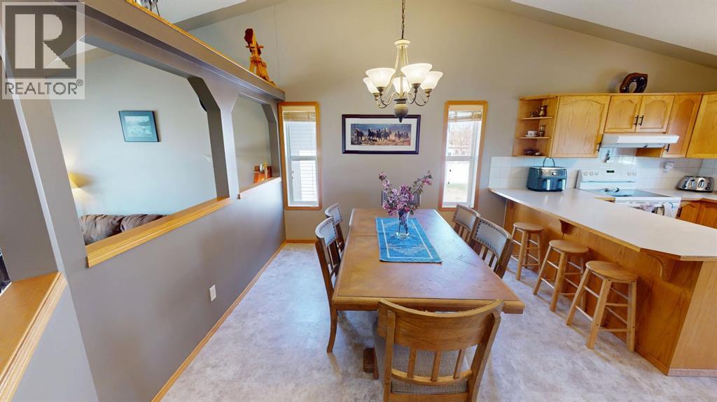 16 Upland Street W, Brooks, Alberta  T1R 1J8 - Photo 6 - A2312613