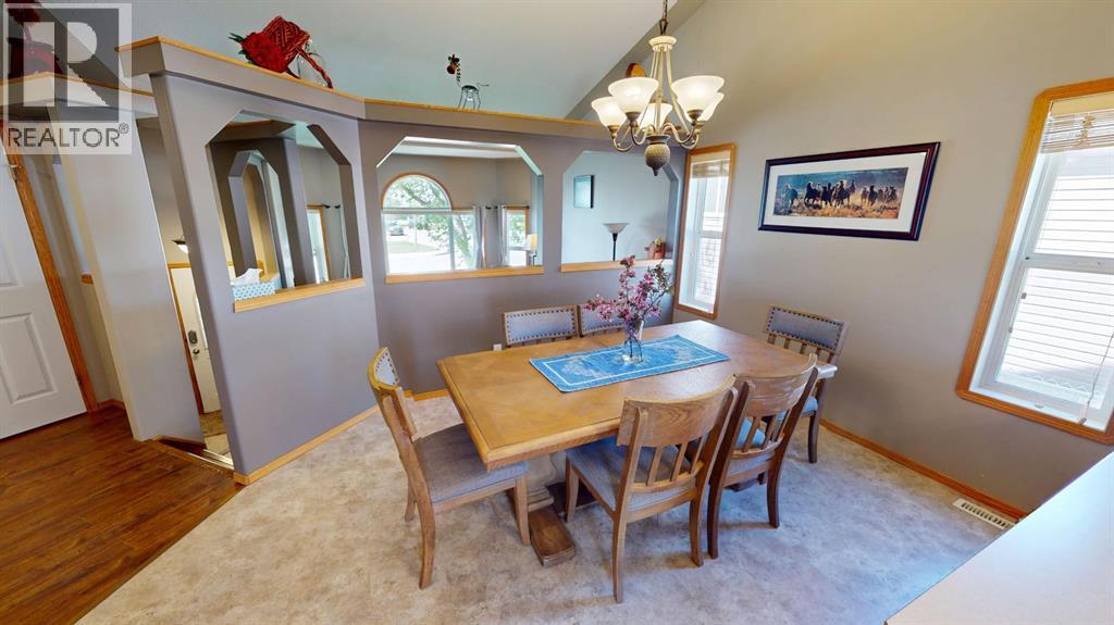 16 Upland Street W, Brooks, Alberta  T1R 1J8 - Photo 7 - A2312613