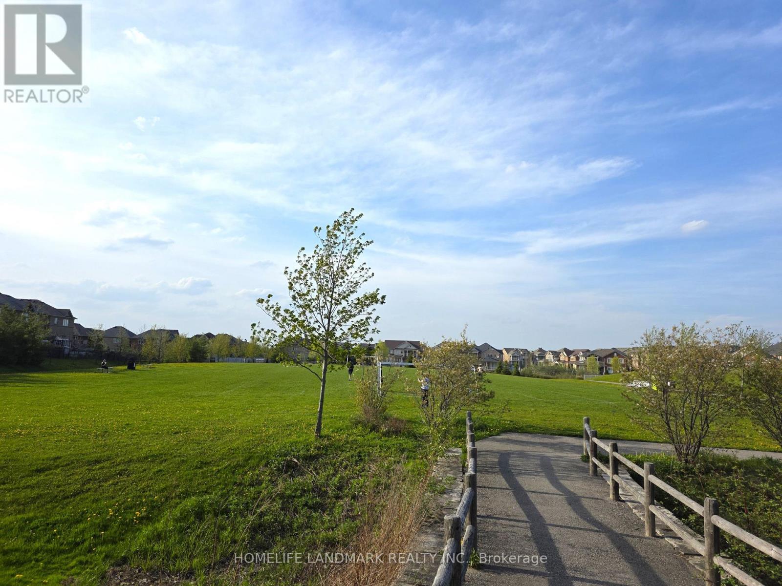 41 Mansard Drive, Richmond Hill, Ontario  L4E 0L7 - Photo 33 - N13147262