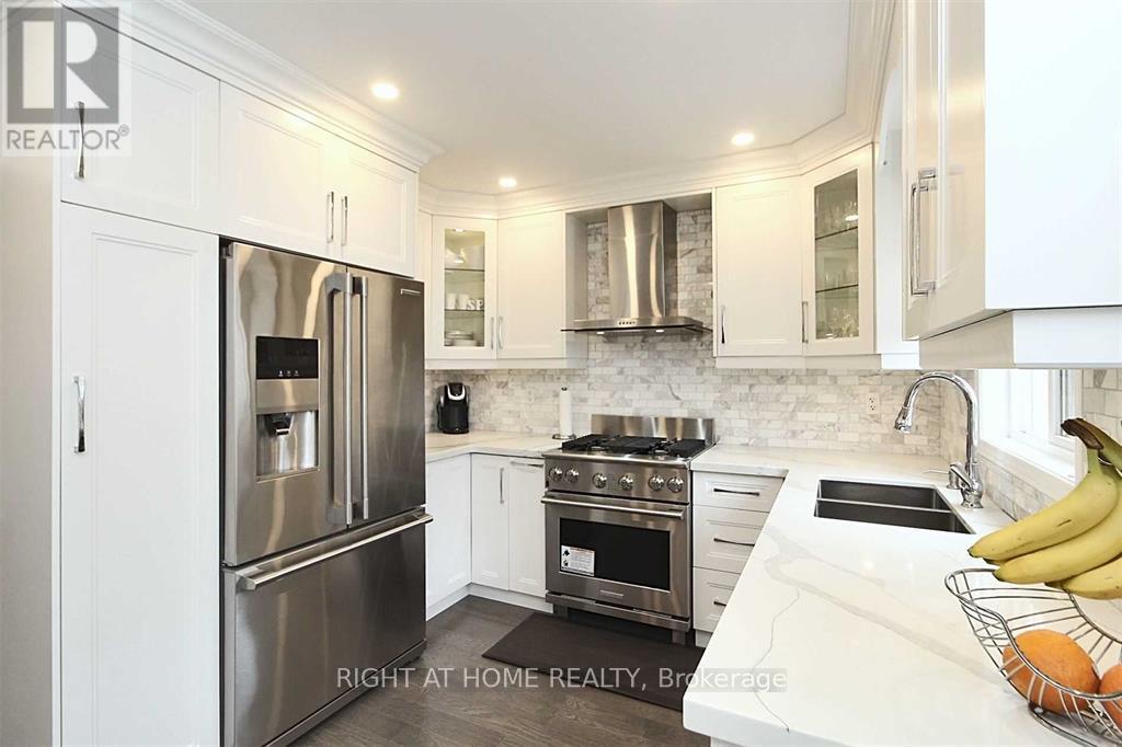70 Keystar Court, Vaughan, Ontario  L4H 0G9 - Photo 14 - N13147264
