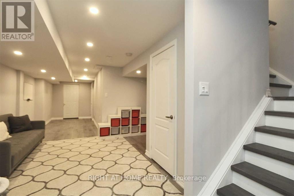 70 Keystar Court, Vaughan, Ontario  L4H 0G9 - Photo 28 - N13147264