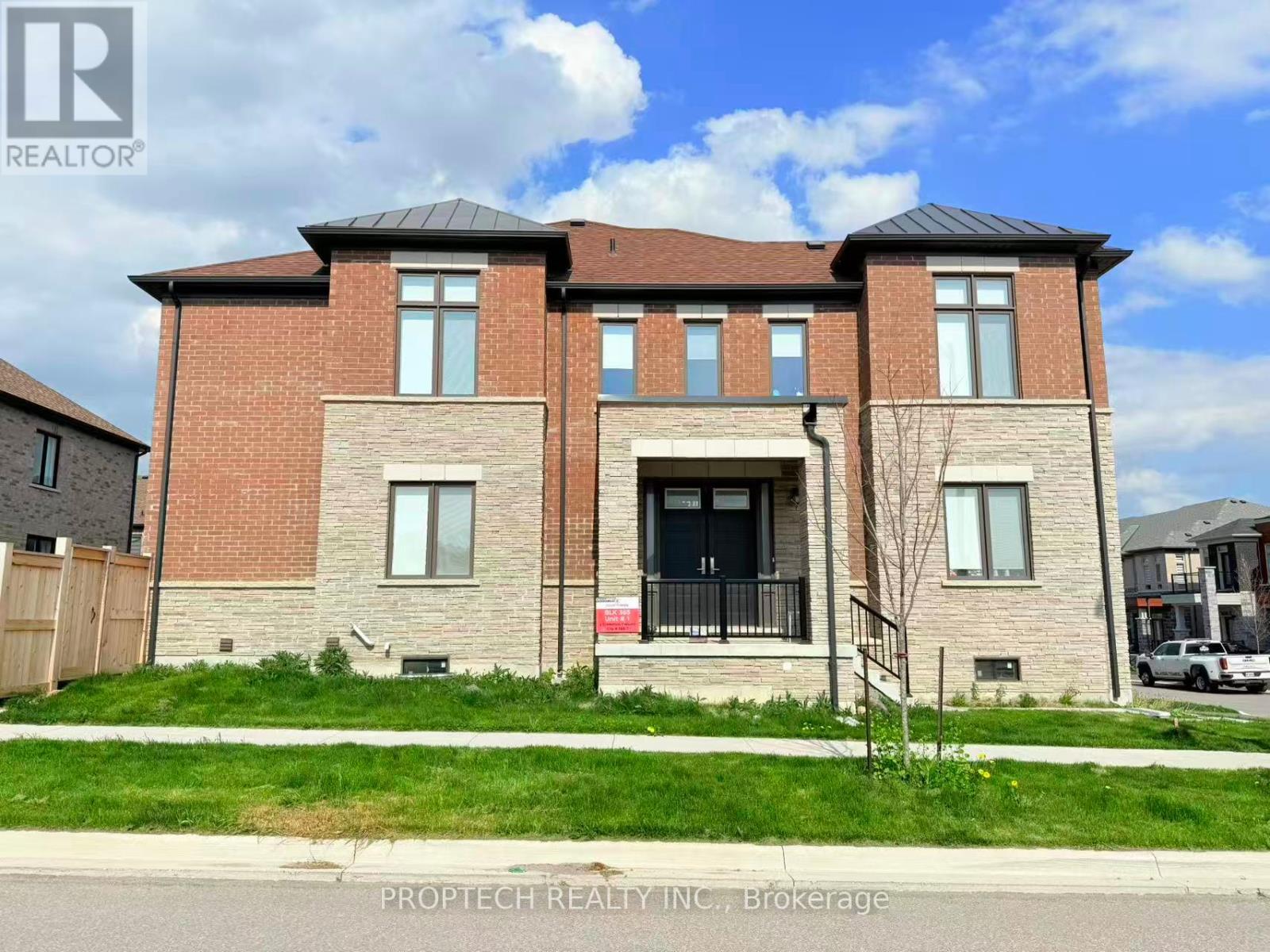 2 Schmeltzer Crescent, Richmond Hill, Ontario  L4E 1K8 - Photo 1 - N13147276