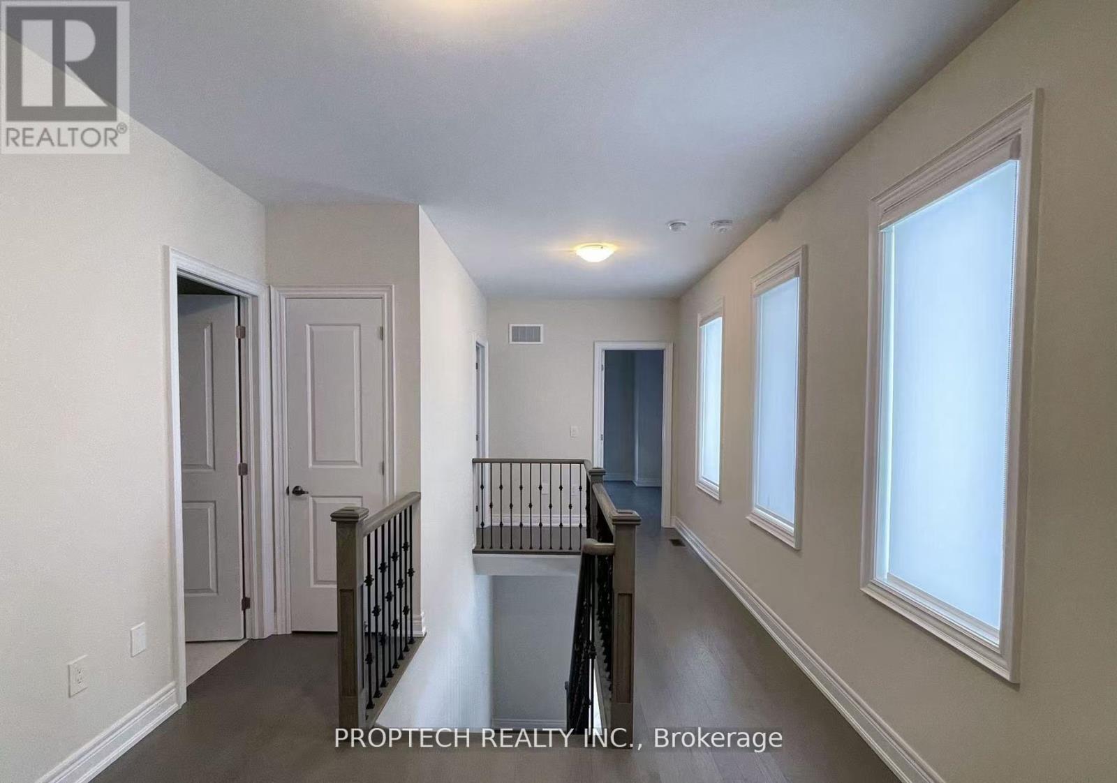 2 Schmeltzer Crescent, Richmond Hill, Ontario  L4E 1K8 - Photo 13 - N13147276