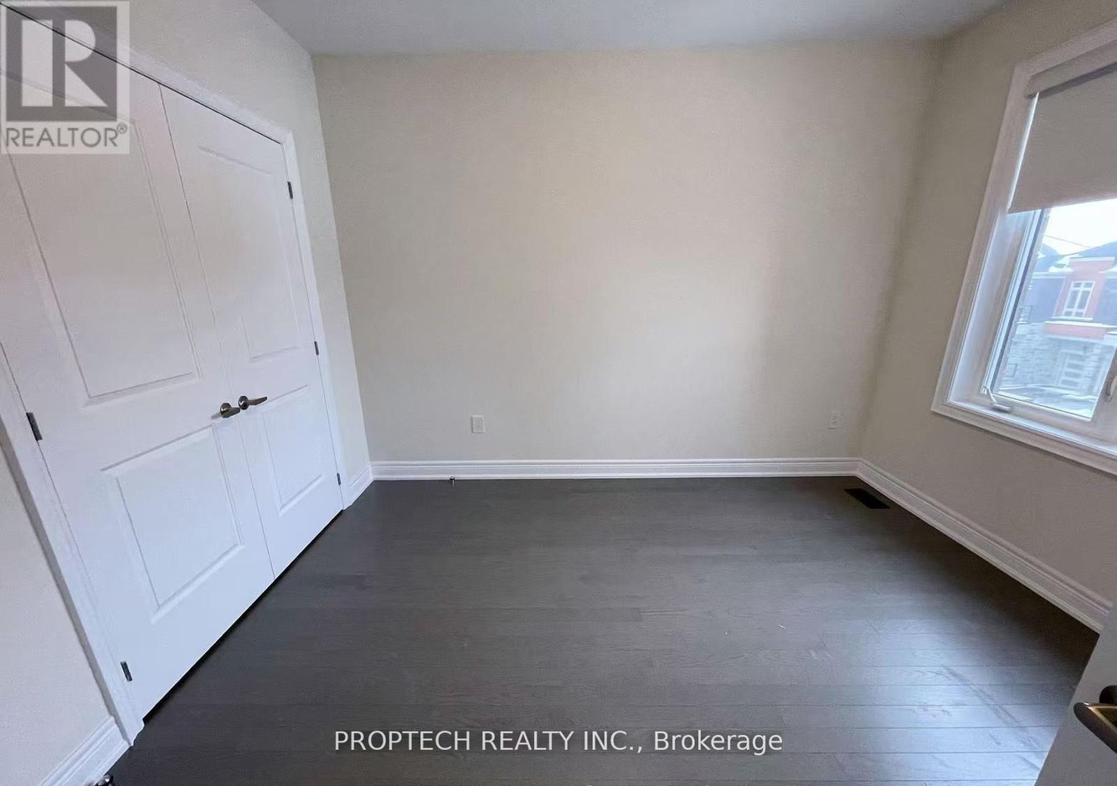 2 Schmeltzer Crescent, Richmond Hill, Ontario  L4E 1K8 - Photo 15 - N13147276