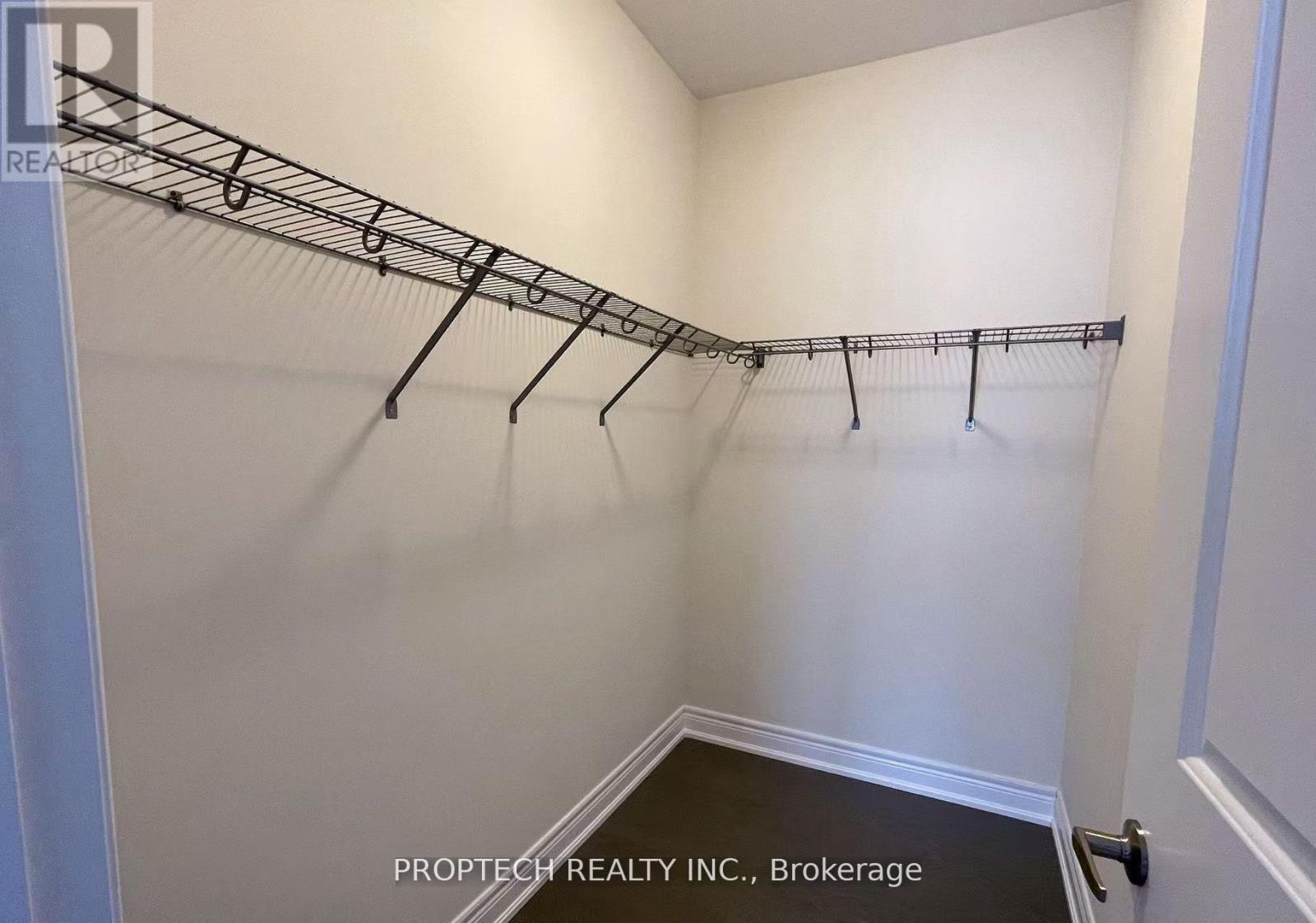 2 Schmeltzer Crescent, Richmond Hill, Ontario  L4E 1K8 - Photo 18 - N13147276