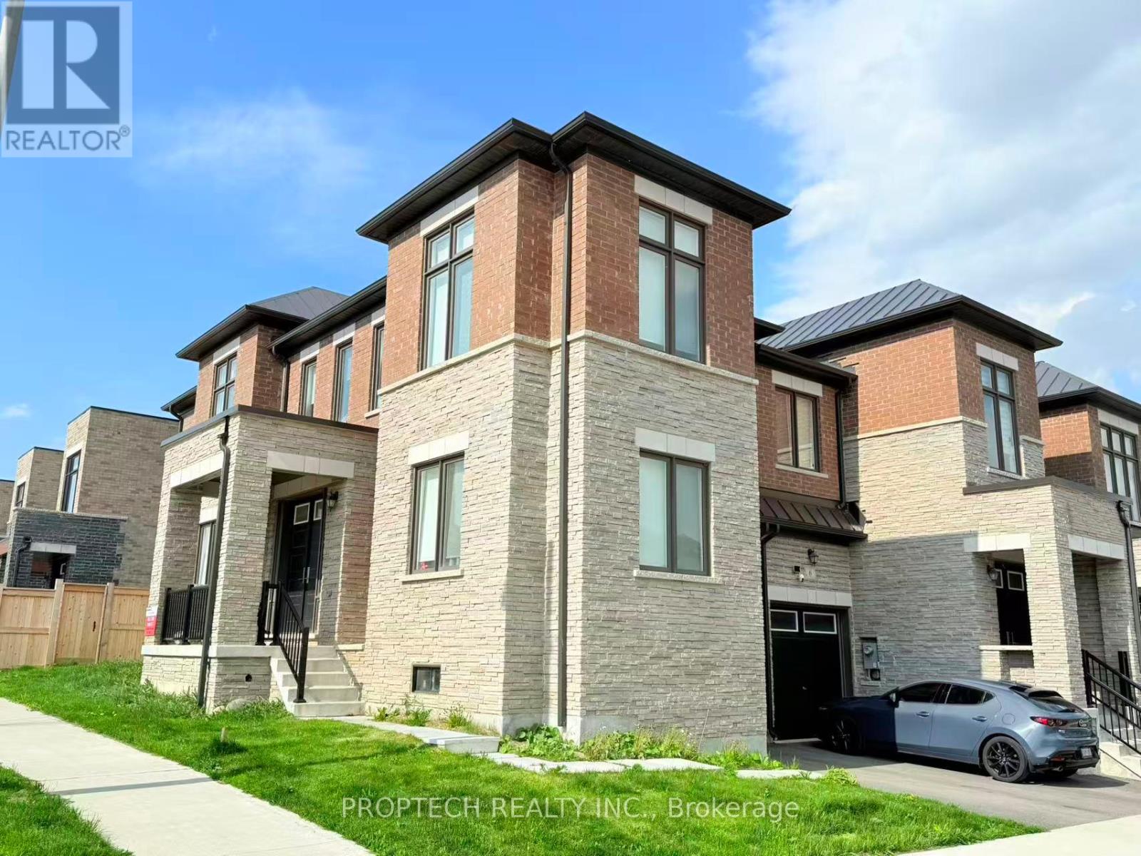 2 Schmeltzer Crescent, Richmond Hill, Ontario  L4E 1K8 - Photo 2 - N13147276