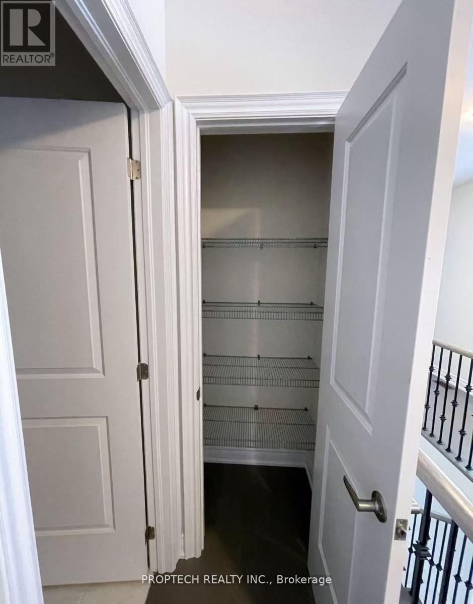 2 Schmeltzer Crescent, Richmond Hill, Ontario  L4E 1K8 - Photo 20 - N13147276
