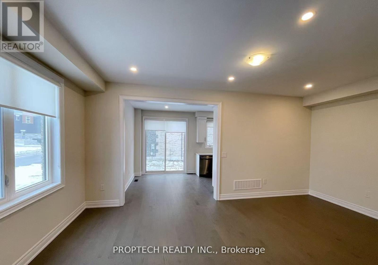 2 Schmeltzer Crescent, Richmond Hill, Ontario  L4E 1K8 - Photo 3 - N13147276