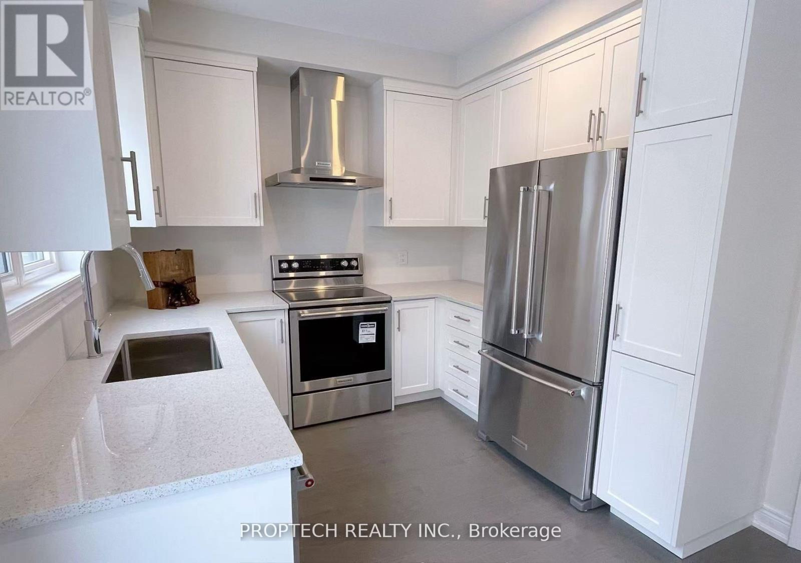 2 Schmeltzer Crescent, Richmond Hill, Ontario  L4E 1K8 - Photo 7 - N13147276
