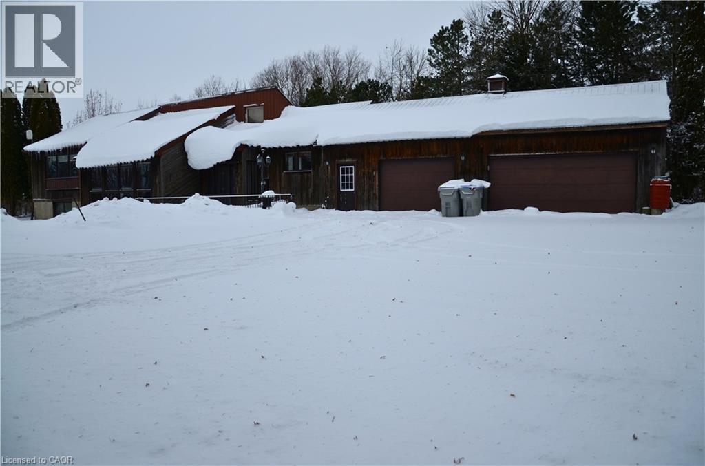 1045 Tremaine Avenue S, Listowel, Ontario  N4W 3G9 - Photo 1 - 40794723
