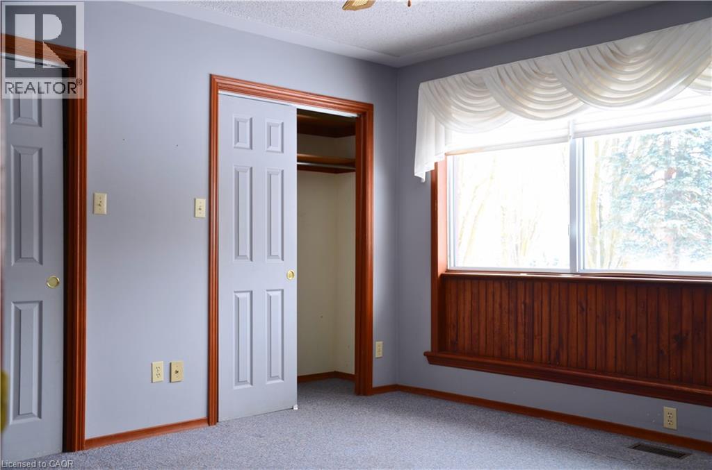 1045 Tremaine Avenue S, Listowel, Ontario  N4W 3G9 - Photo 16 - 40794723