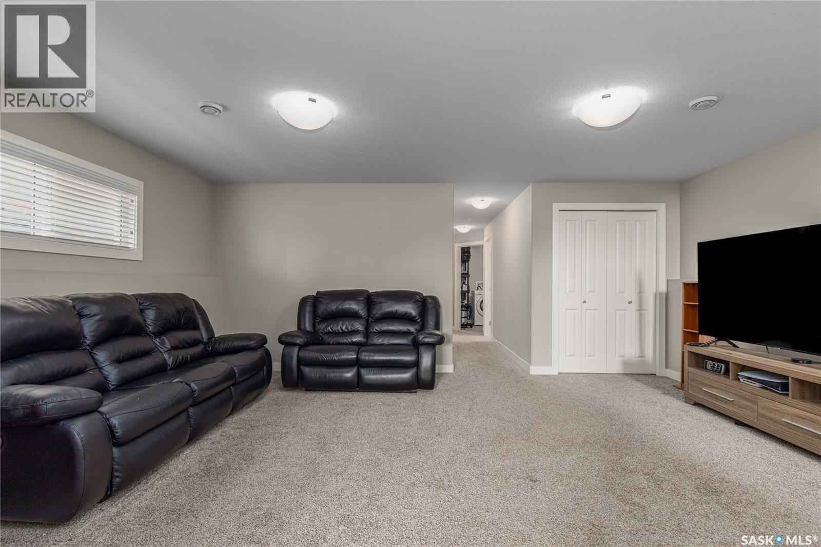 86 Brigham Road, Moose Jaw, Saskatchewan  S6K 0A7 - Photo 35 - SK036388