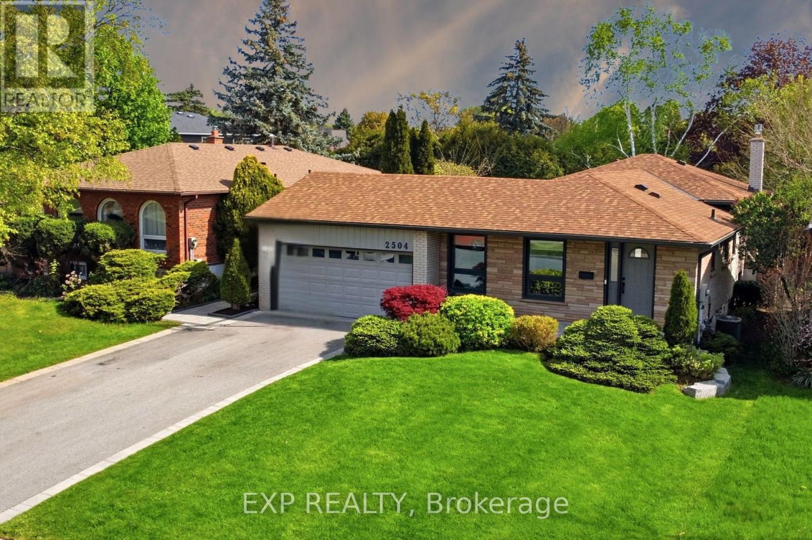 2504 YARMOUTH CRESCENT, Oakville, Ontario