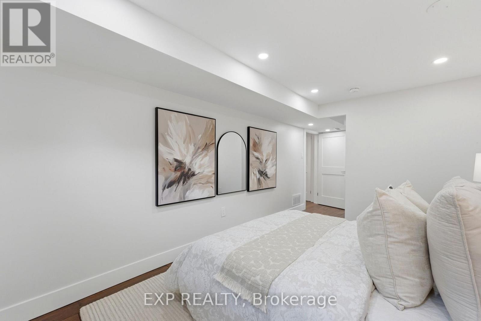 2504 Yarmouth Crescent, Oakville, Ontario  L6L 2M8 - Photo 32 - W13147258
