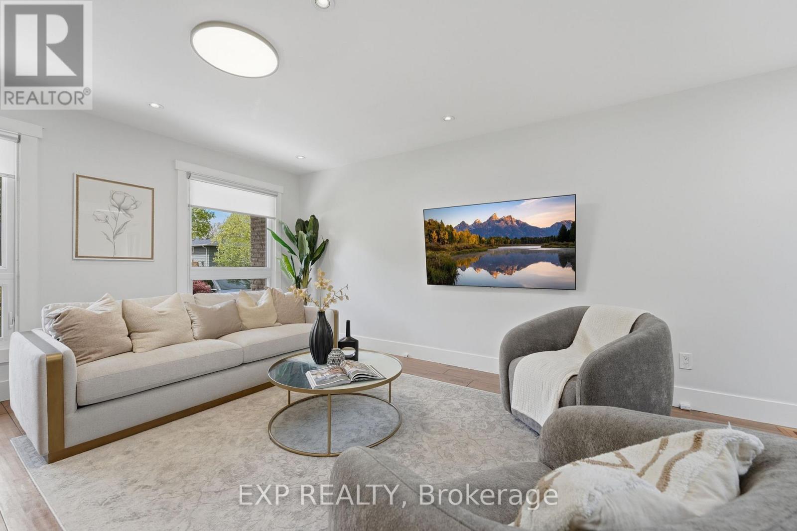 2504 Yarmouth Crescent, Oakville, Ontario  L6L 2M8 - Photo 7 - W13147258