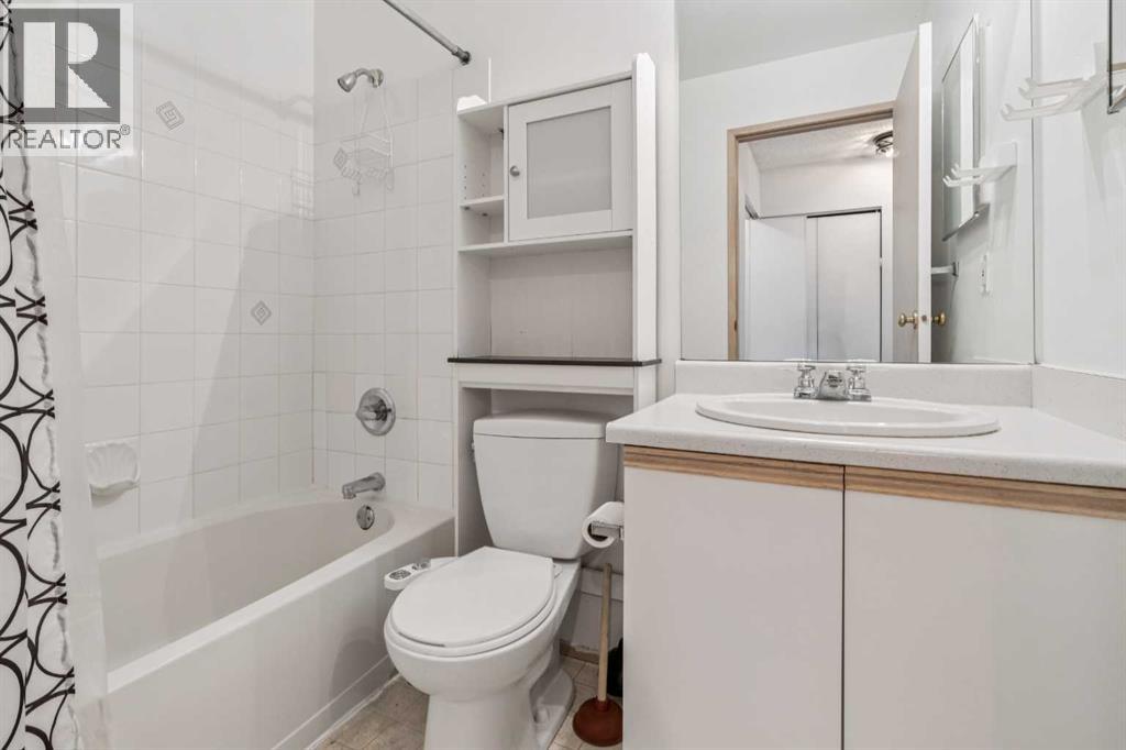 418, 10 Dover Point SE, Calgary, Alberta  T2B 3J8 - Photo 15 - A2308644