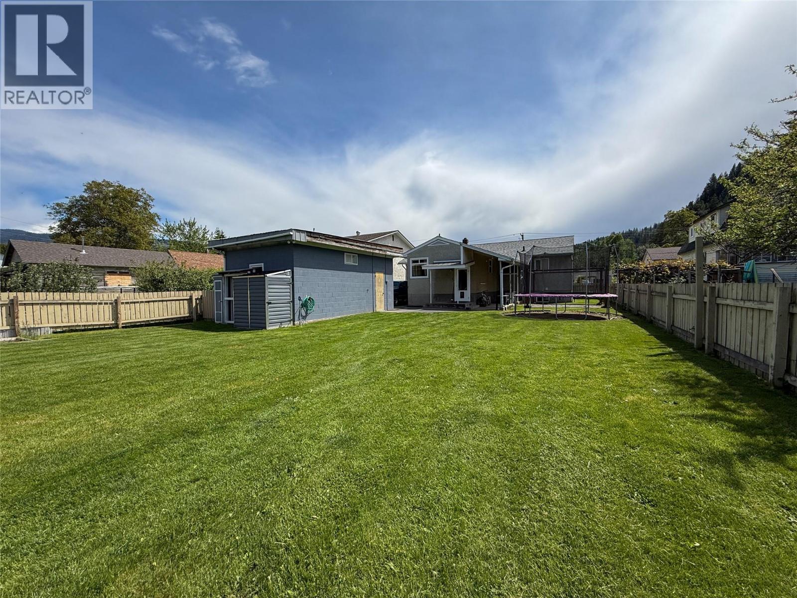157 Crescent Street, Castlegar, British Columbia  V1N 1B3 - Photo 78 - 10387853