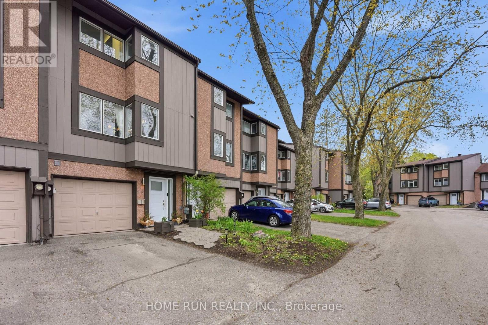 52 Reaney Court, Ottawa, Ontario  K2K 1W8 - Photo 2 - X13147338