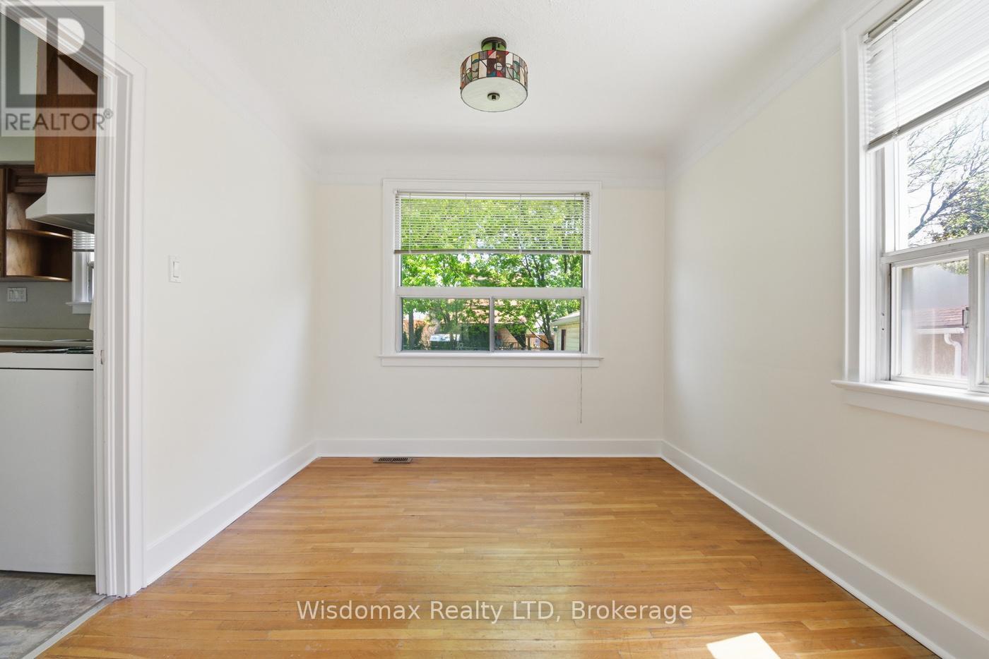108 Queen Street S, Thorold, Ontario  L2V 3N9 - Photo 14 - X13147290