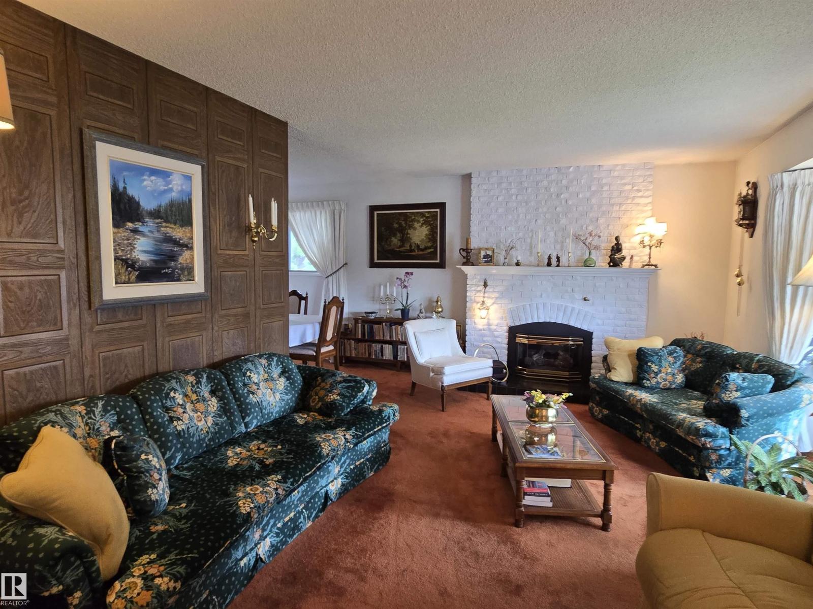 6808 135a Av Nw Nw, Edmonton, Alberta  T5C 2H6 - Photo 3 - E4488692
