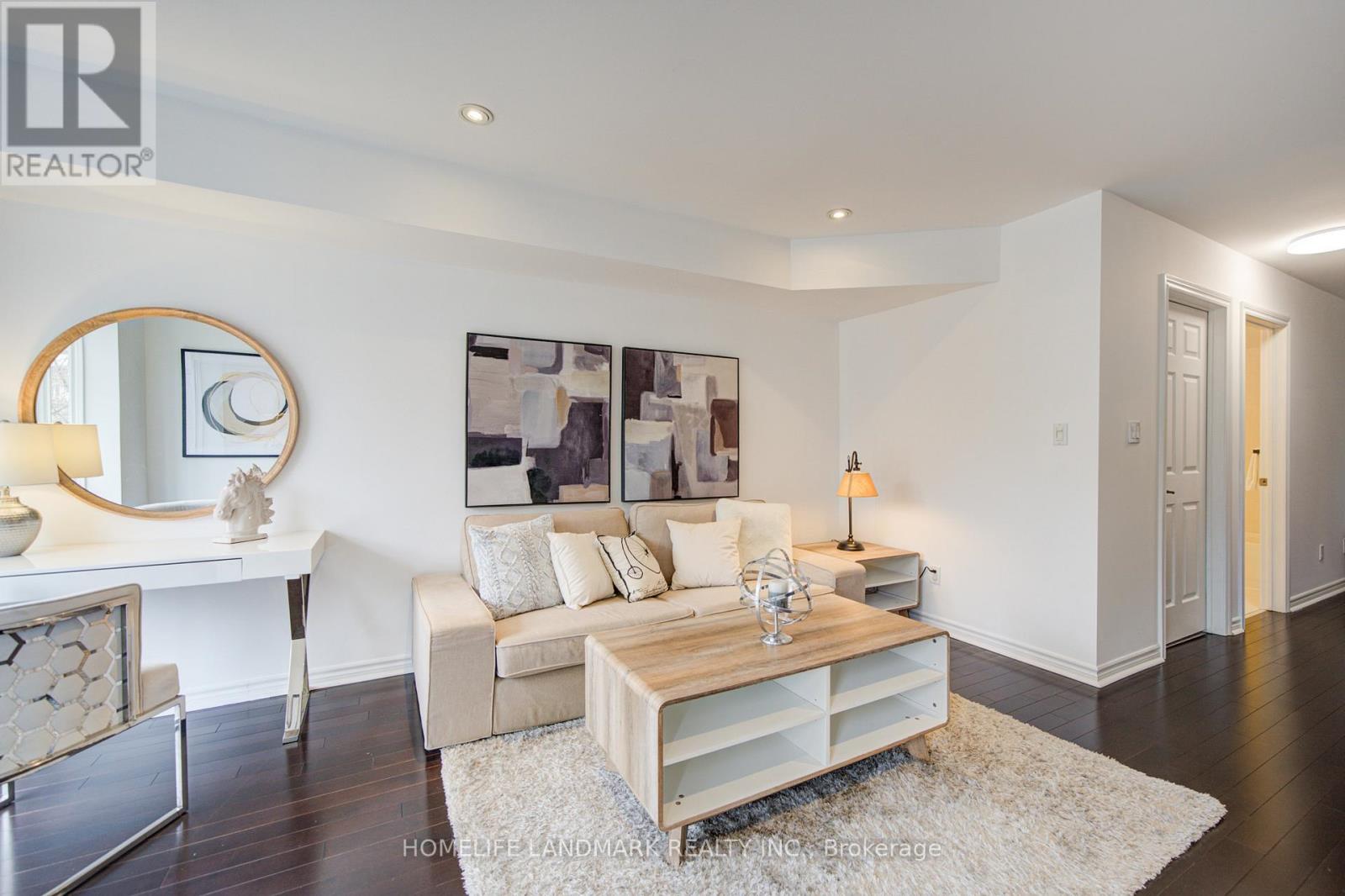 11 Humphrey Gate, Toronto, Ontario  M3C 4B8 - Photo 12 - C13147316