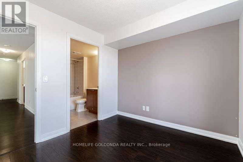2402 - 151 Village Green Square, Toronto, Ontario M1S 0K5 - Photo 4 - E13147344