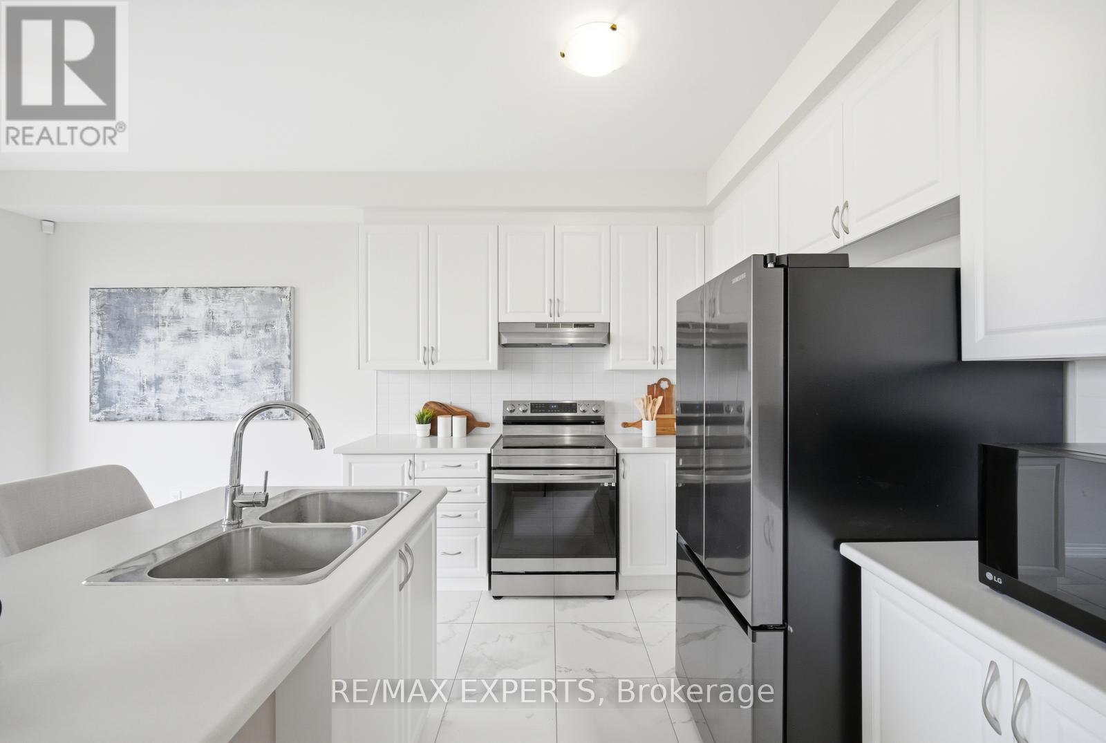 189 Jim Mortson Drive, East Gwillimbury, Ontario  L9N 0Z3 - Photo 18 - N13147328