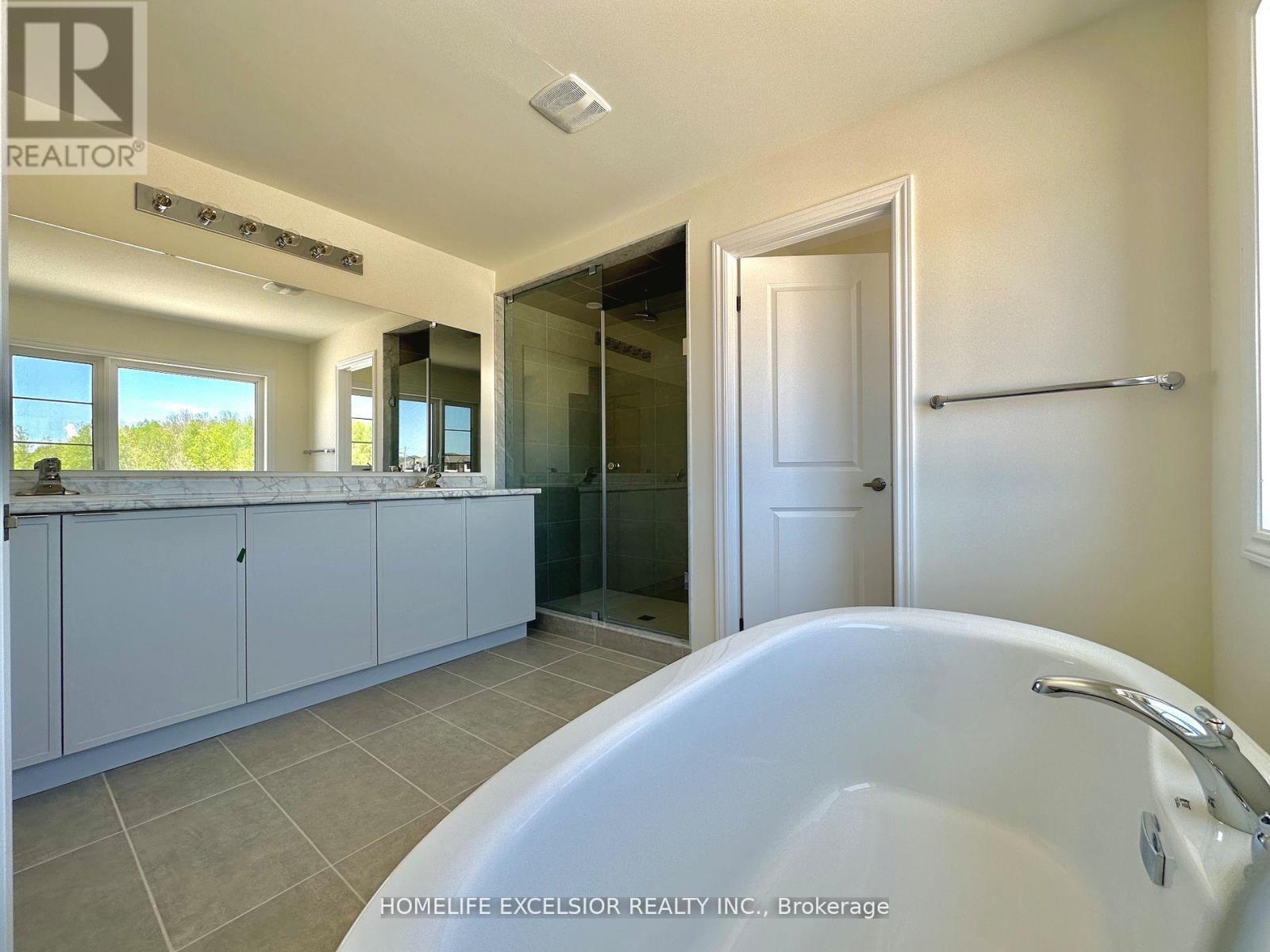 16 Rosanne Circ, Wasaga Beach, Ontario  L9Z 0L4 - Photo 15 - S13147300