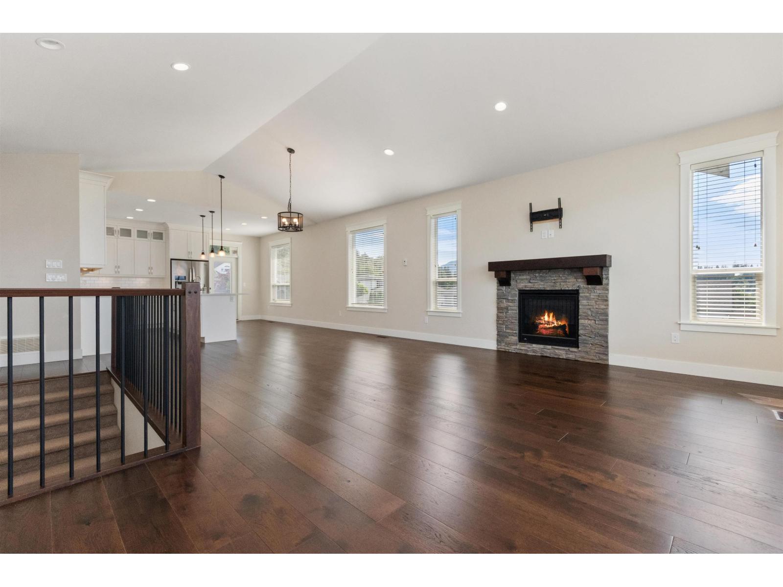 46658 Grove Avenue, Promontory, Chilliwack, British Columbia  V2R 3Y9 - Photo 22 - R3125319