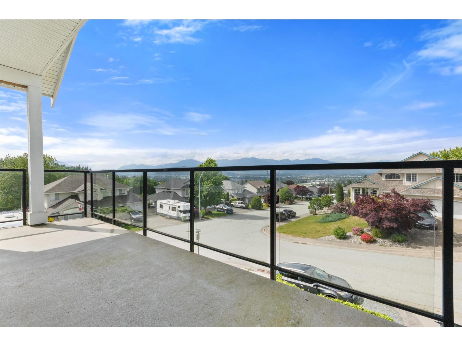 46658 Grove Avenue, Promontory, Chilliwack, British Columbia  V2R 3Y9 - Photo 4 - R3125319