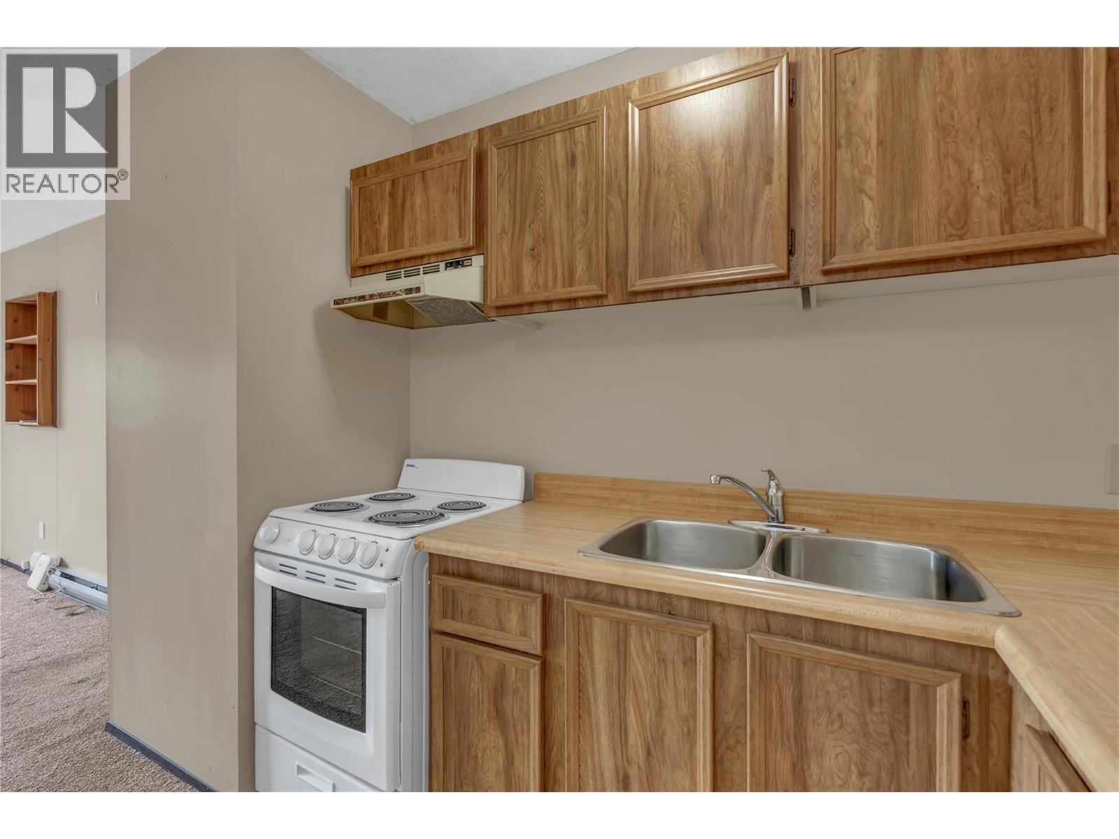 150 Skaha Place Unit# 209, Penticton, British Columbia  V2A 7K1 - Photo 7 - 10388004