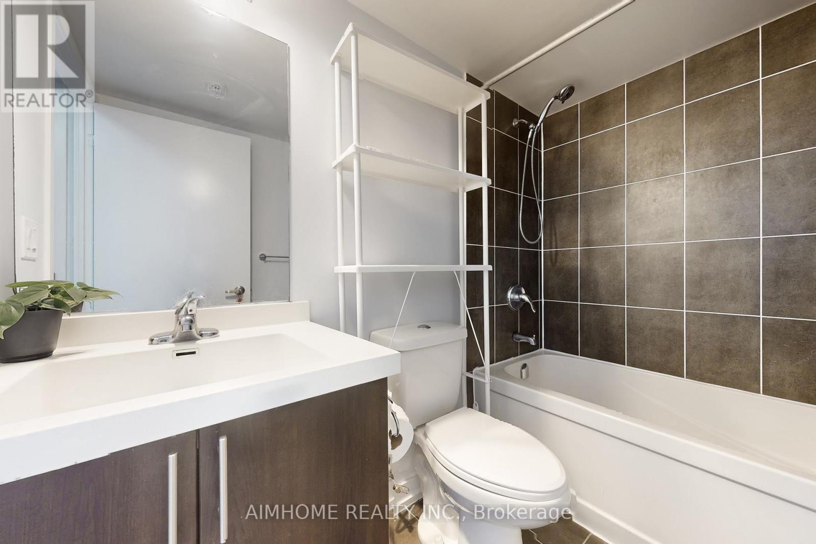 311 - 1420 Dupont Street, Toronto, Ontario  M6H 4J8 - Photo 19 - W13147286