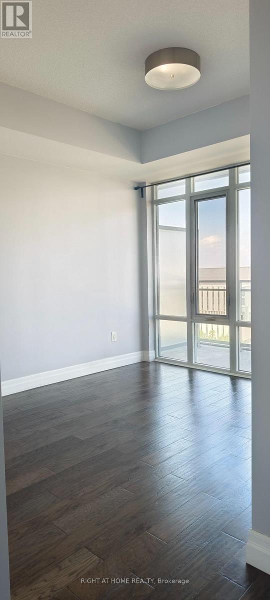 912 - 360 Square One Drive, Mississauga, Ontario  L5B 0E6 - Photo 17 - W13147336