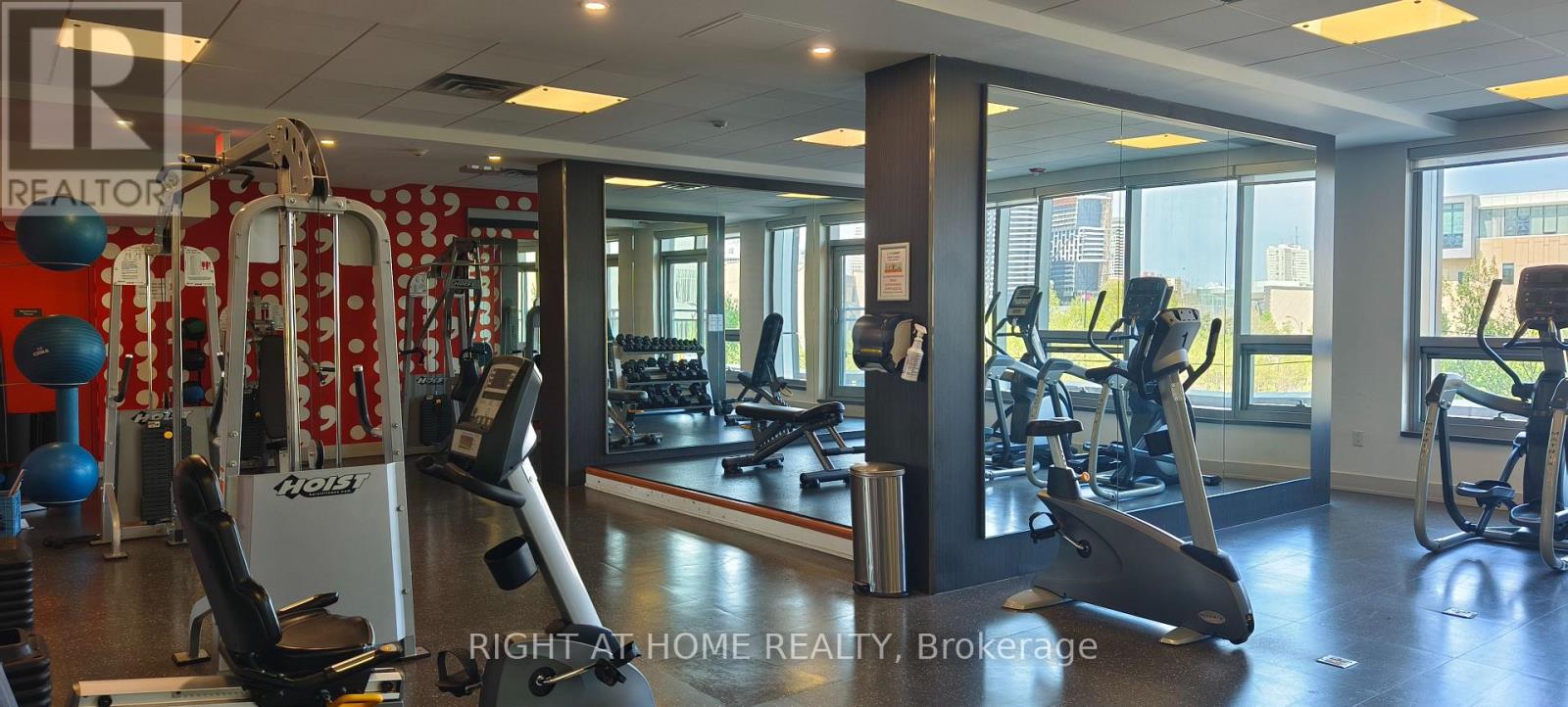 912 - 360 Square One Drive, Mississauga, Ontario  L5B 0E6 - Photo 24 - W13147336