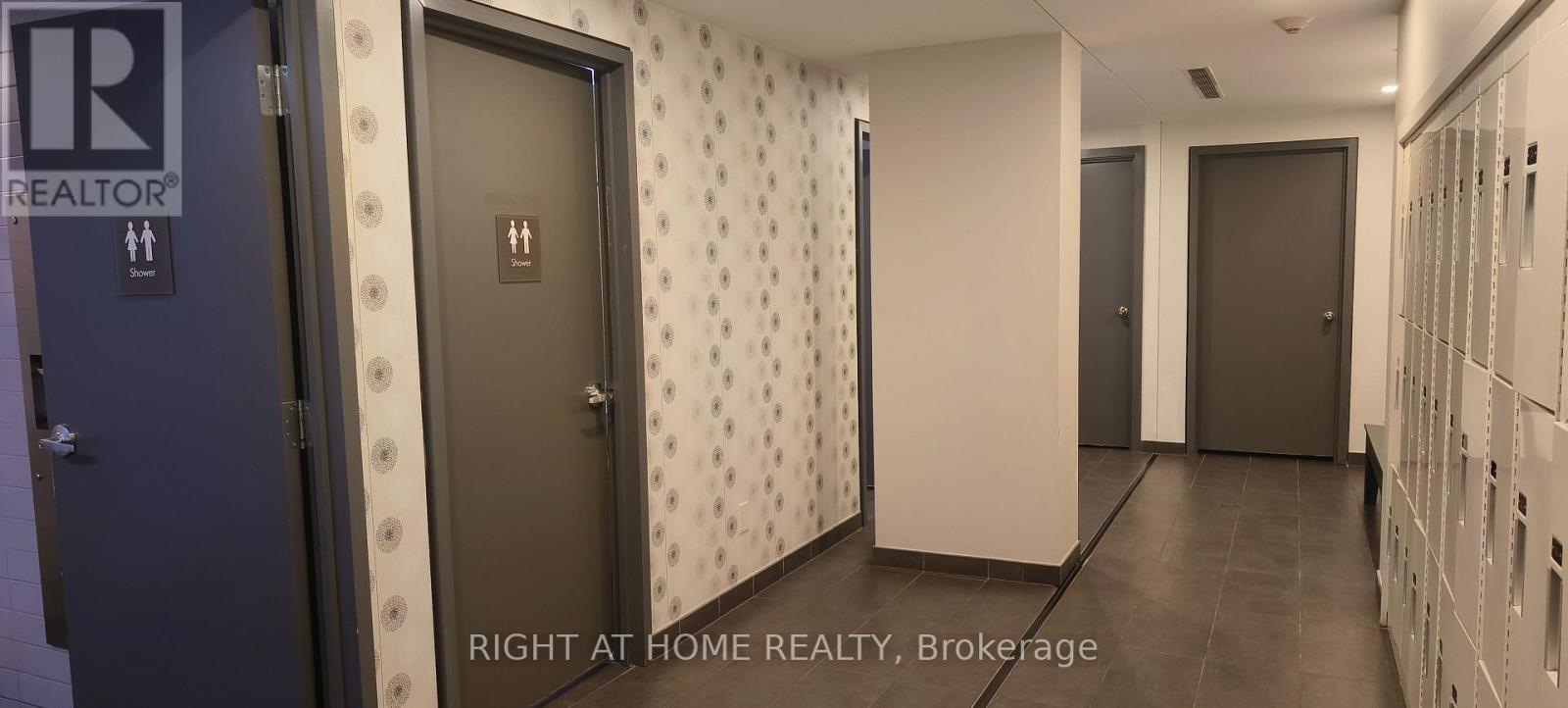 912 - 360 Square One Drive, Mississauga, Ontario  L5B 0E6 - Photo 25 - W13147336