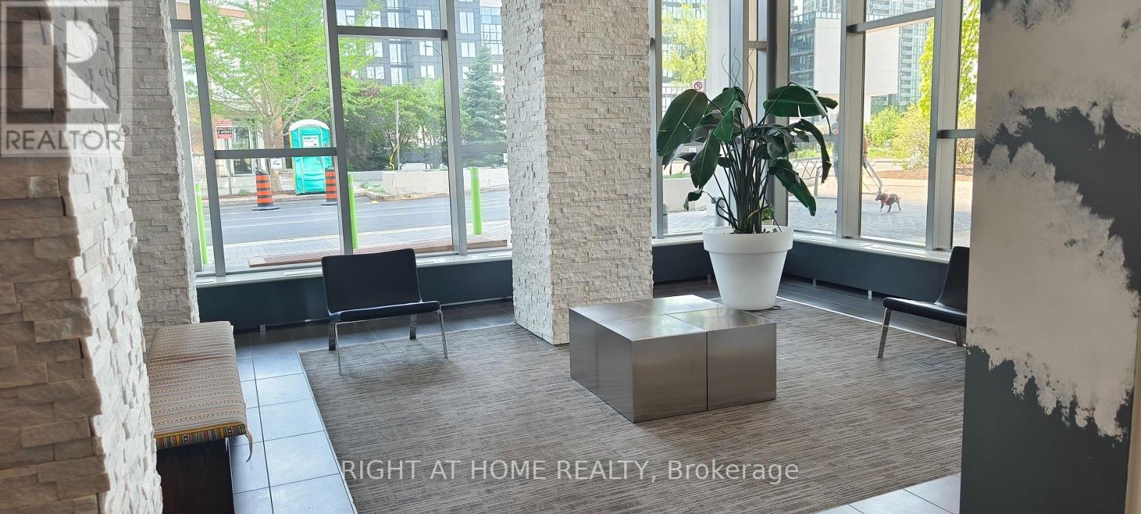 912 - 360 Square One Drive, Mississauga, Ontario  L5B 0E6 - Photo 30 - W13147336