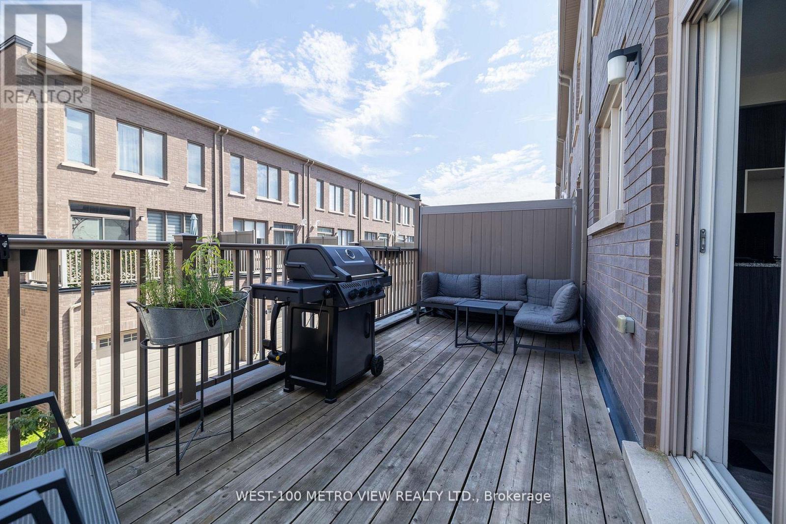 3141 Ernest Appelbe Boulevard, Oakville, Ontario L6H 0N8 - Photo 12 - W13147352